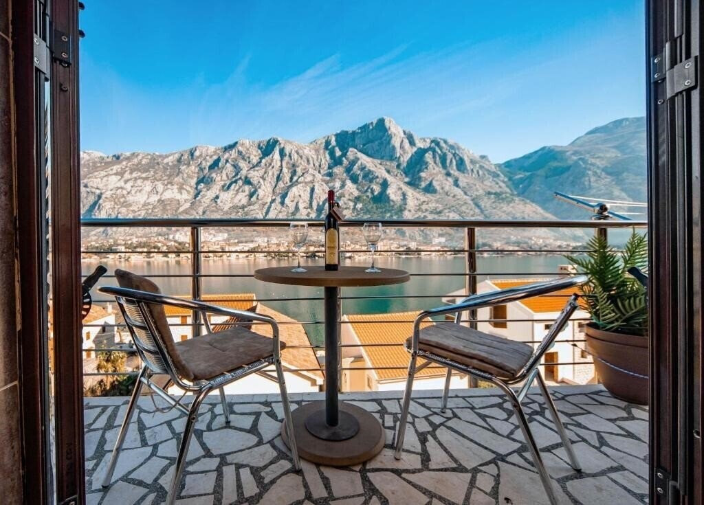 Готель Apartmani Markovic 4*