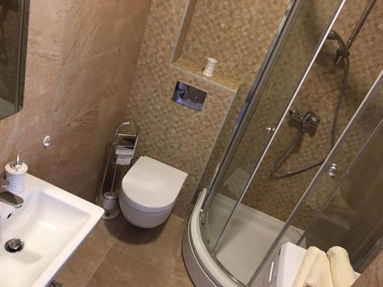 Фото M&H Apartment 4*
