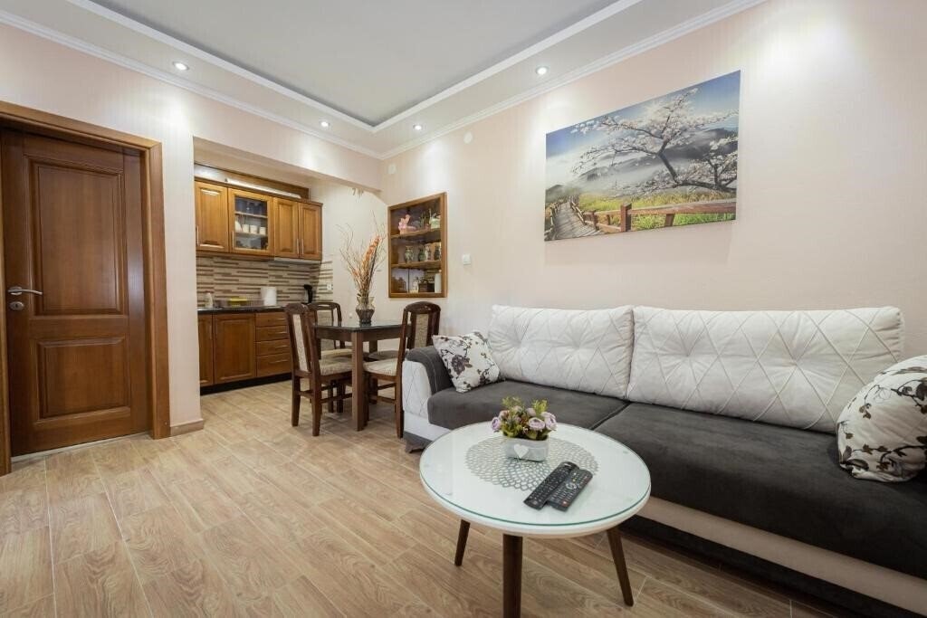 Картинка Milas Trojica Kotor 4*