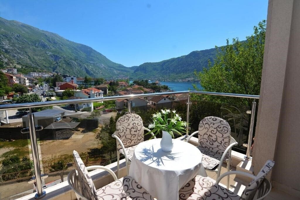 Готель Apartments Olive 4*