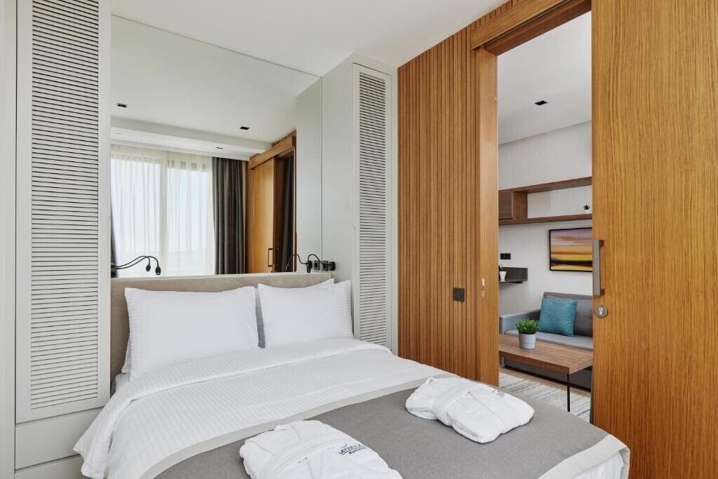 Фото Bayview Hills Luxury Residences 4*