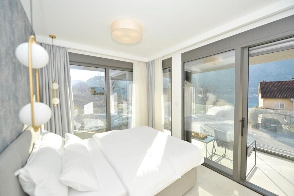 Отель Solaris Lux Apartments 4*