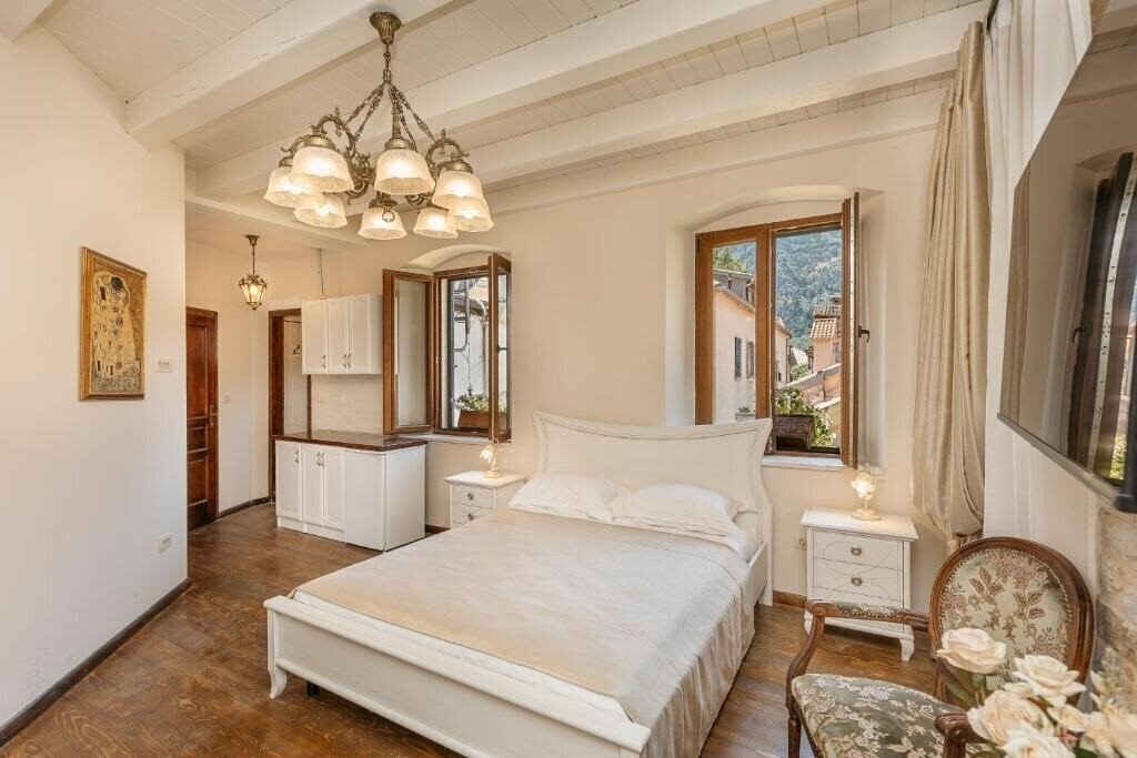 Готель Apartments Leo 4*