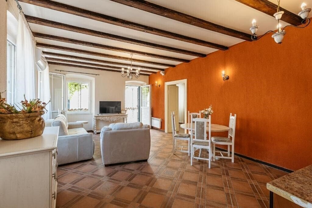 Изображение Apartments Leo 4*