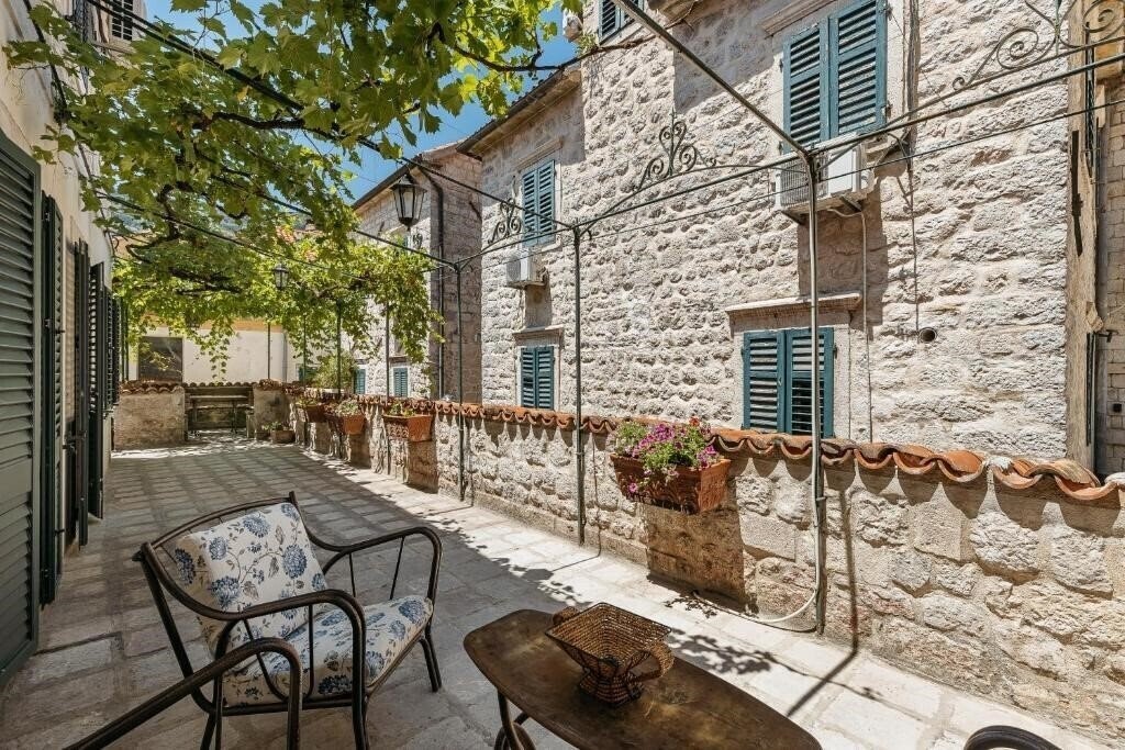 Картинка Apartments Leo 4*