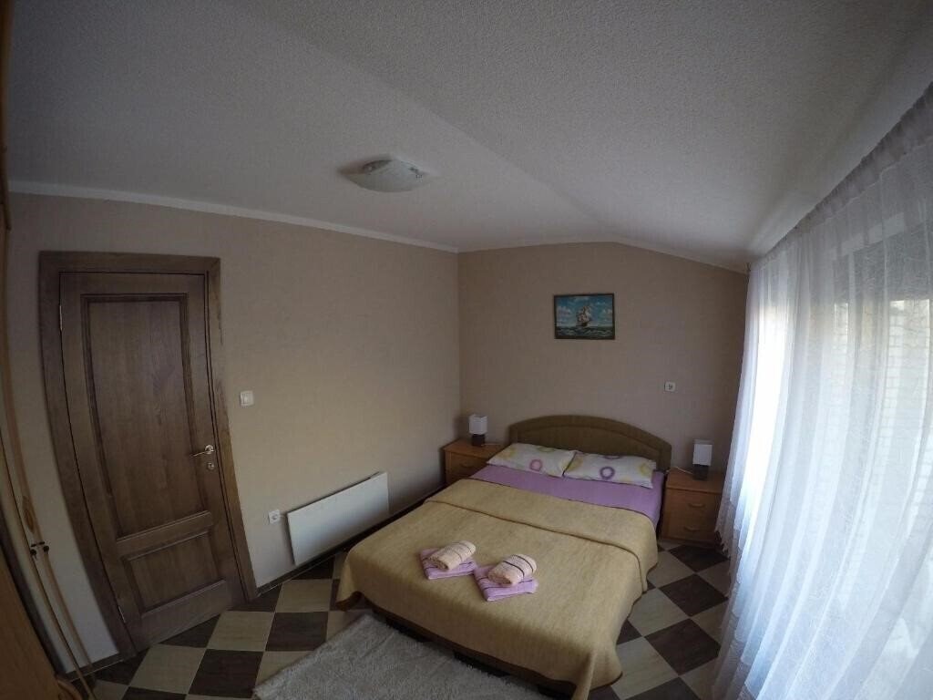 Фото Apartments Krivokapic 4*