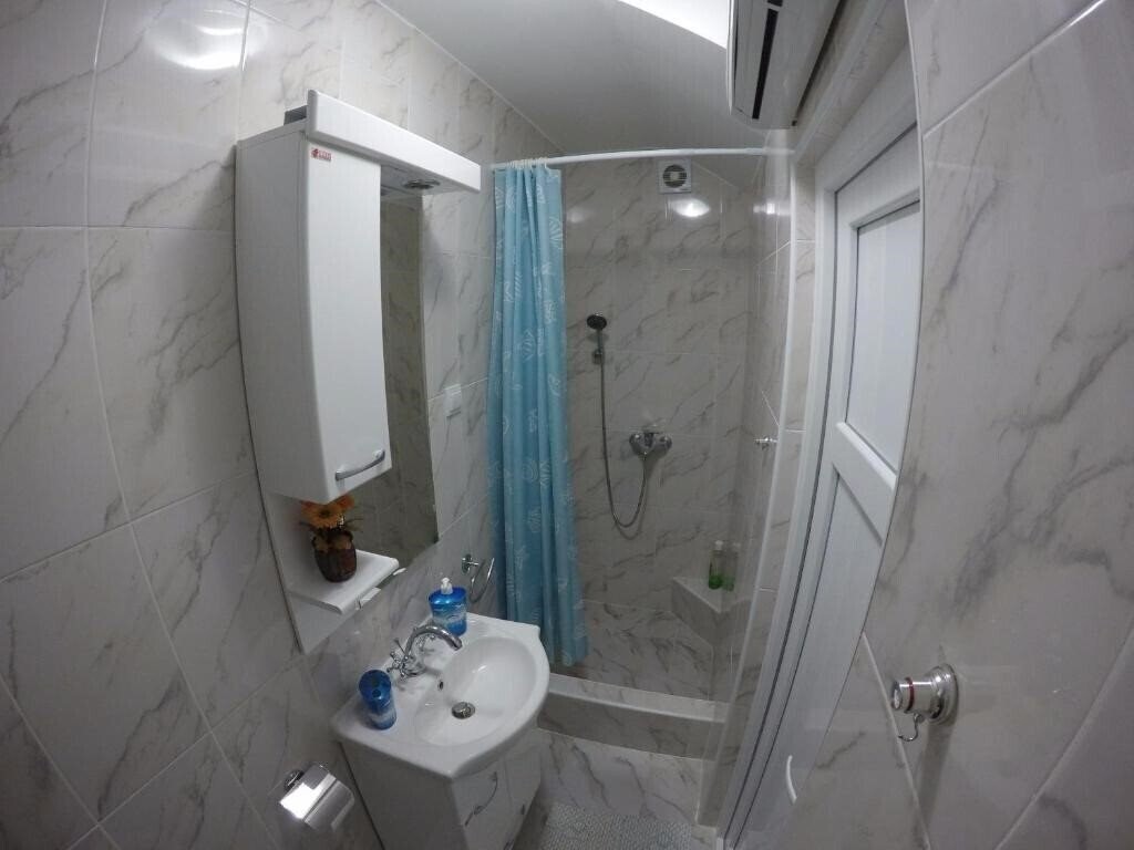 Фотографія Apartments Krivokapic 4*