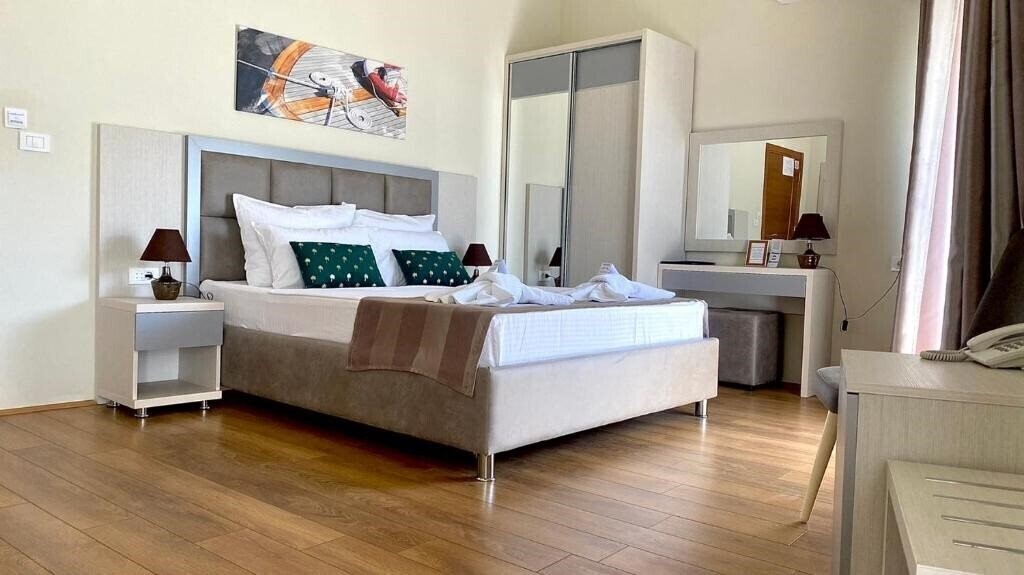 Картинка Olimpia Plus 4*