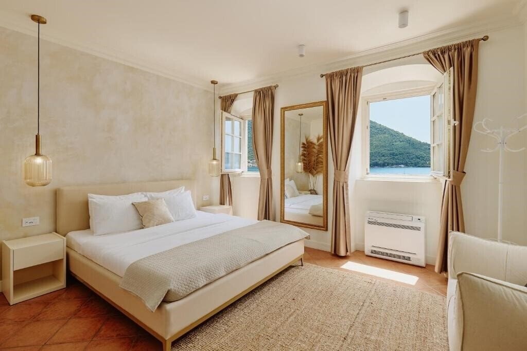 Отель Hotel Villa Perast 3*