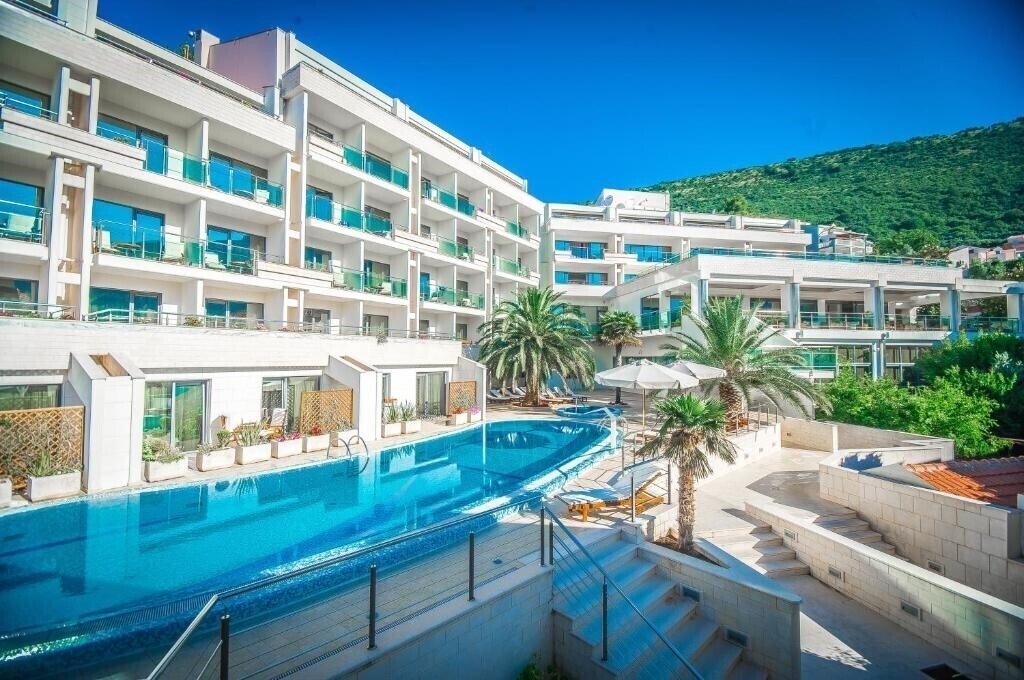 Отель Monte Casa SPA & Wellness 4*