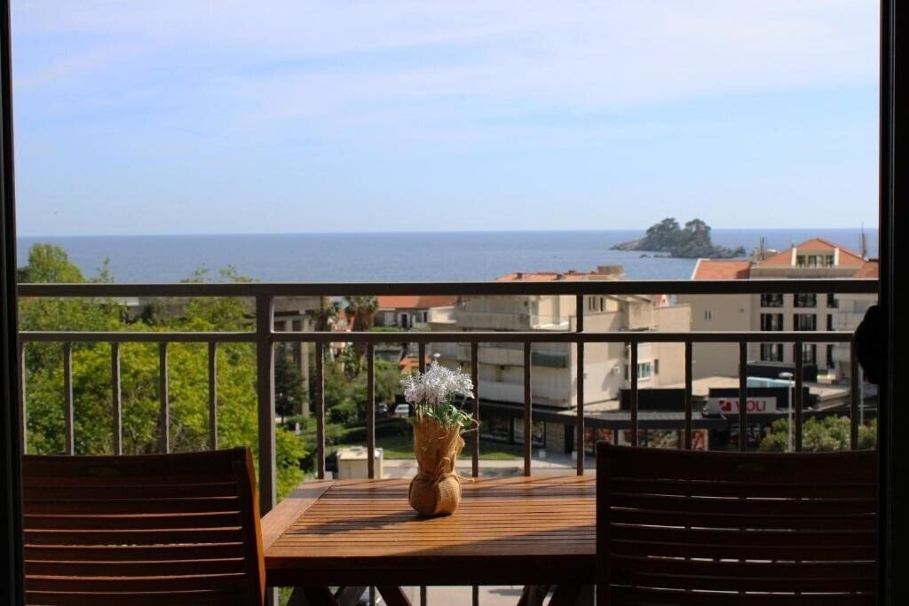 Фото Petrovac 4*