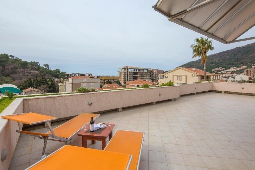 Зображення Apartments Holiday 3*