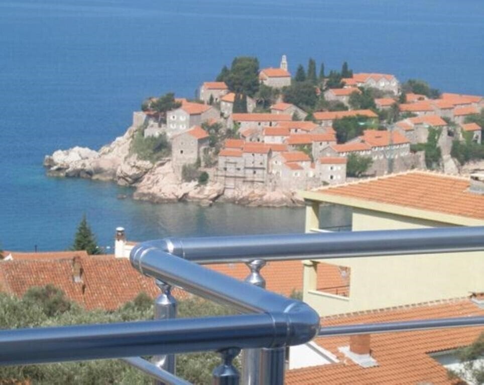Отель Marija Apartments 3*