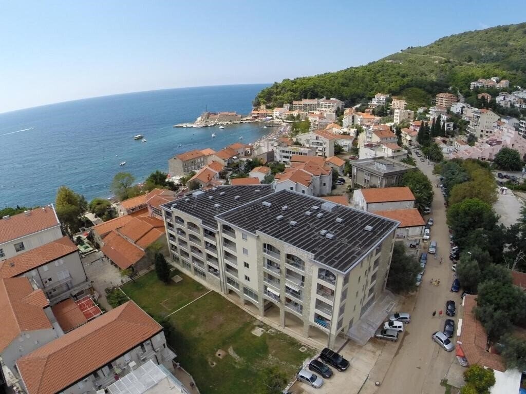 Готель Oaza II Apartments 3*