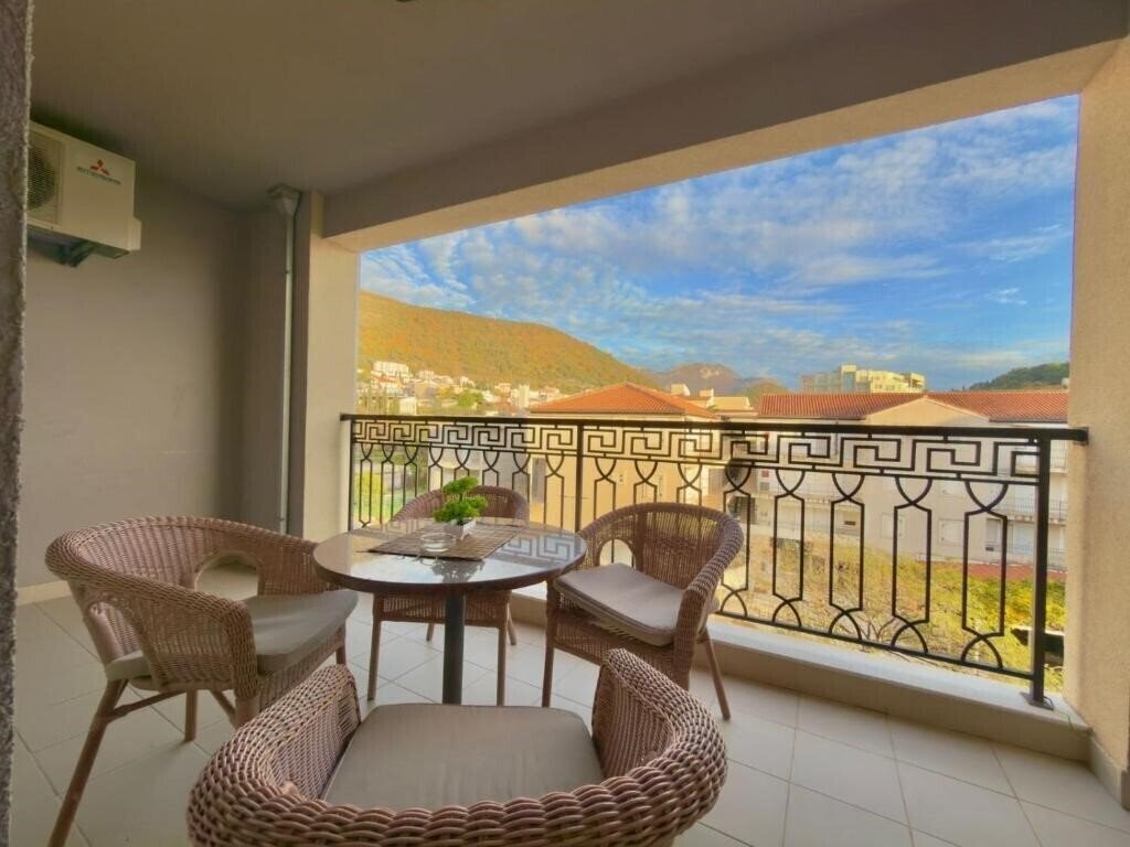 Фото Oaza II Apartments 3*
