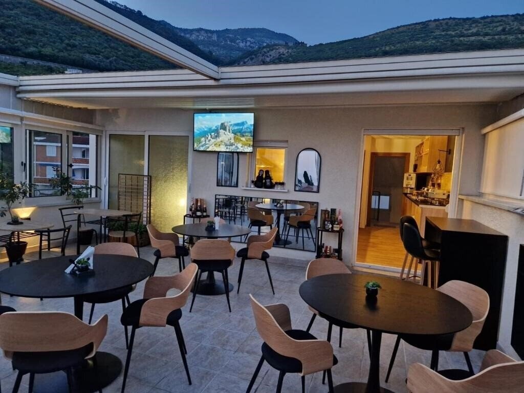 Фотографія Kopitovic App 3*