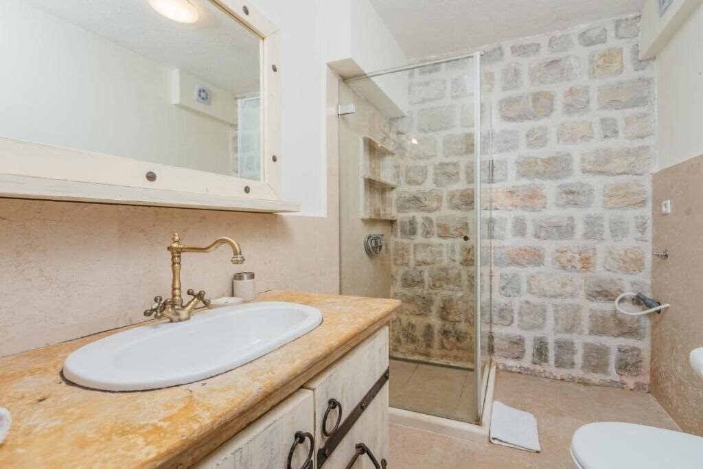 Фотографія Pietra Mare Apartments 4*