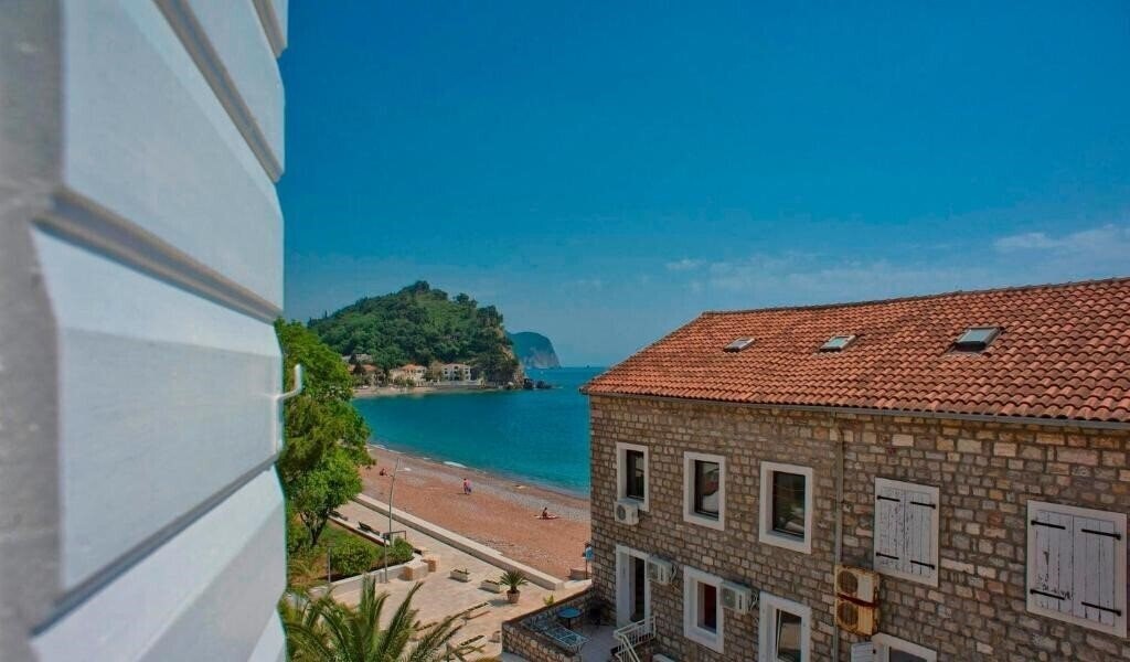 Фотографія Villa Piazza Ii Petrovac 4*