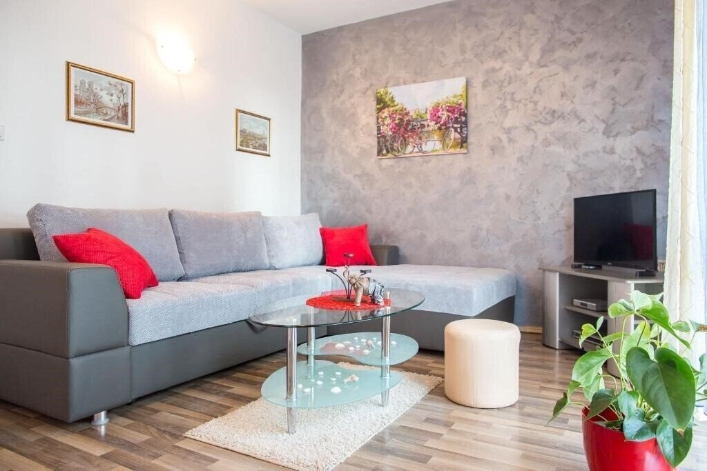 Изображение Nadezda Villa 3*