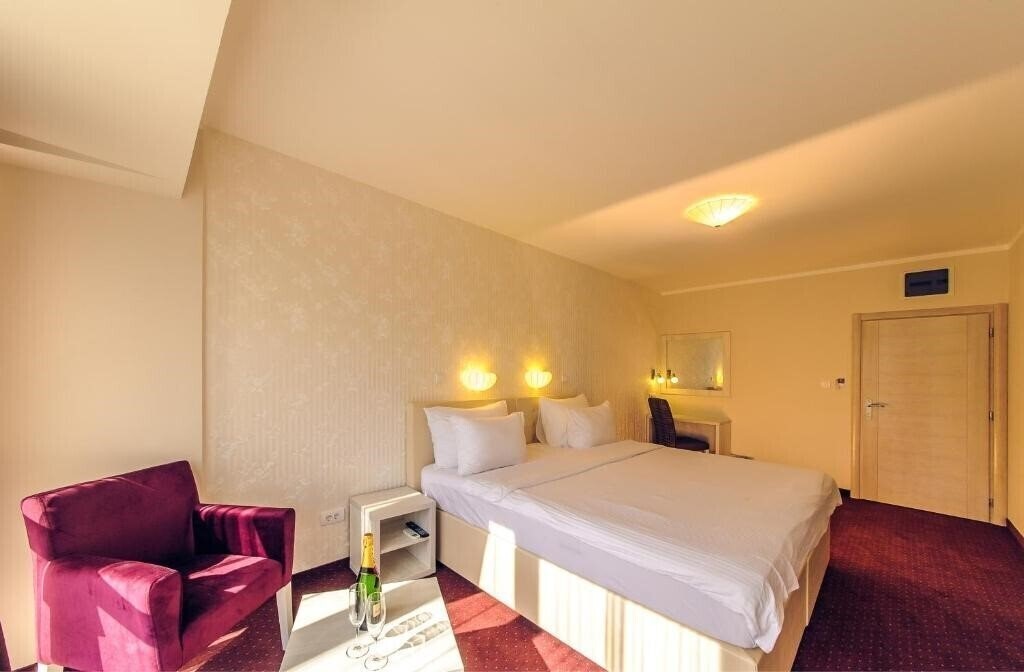 Готель Hotel Philia 4*