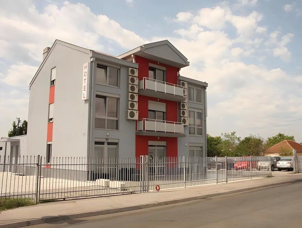 Готель Hotel Piramida 3*