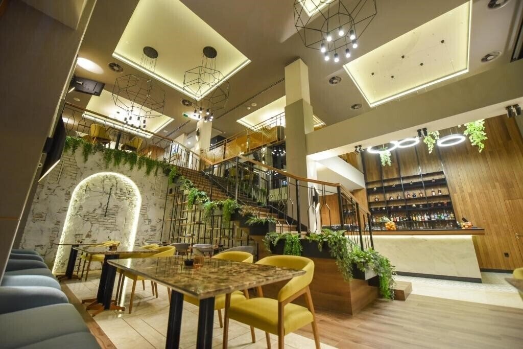 Зображення Union Hotel Podgorica 4*