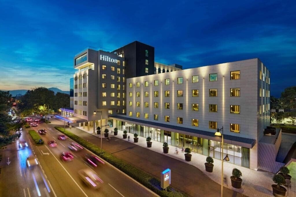 Готель Hilton Podgorica Crna Gora 5*