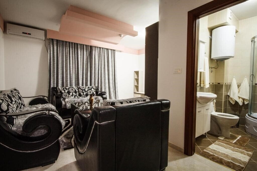 Фото Hotel Oasis 4*