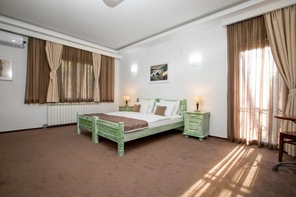 Фото Trim Hotel 4*