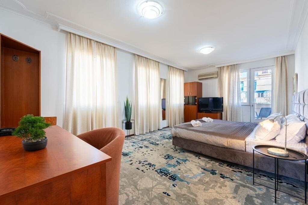 Отель Bojatours Hotel 3*