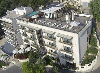 Готель Hec Hotel Residence 4*