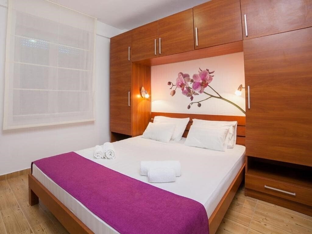 Фотографія Raymond 4*