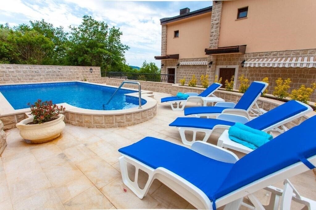Готель Rosmarino 4*