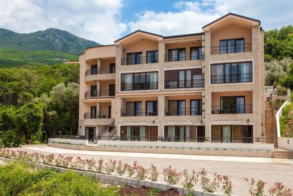 Картинка Rosmarino 4*
