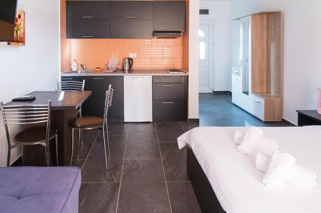 Фотографія Alessandra Apartments 3*