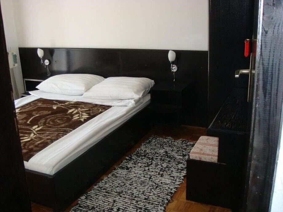 Фото Apartmani Dragovic 3*
