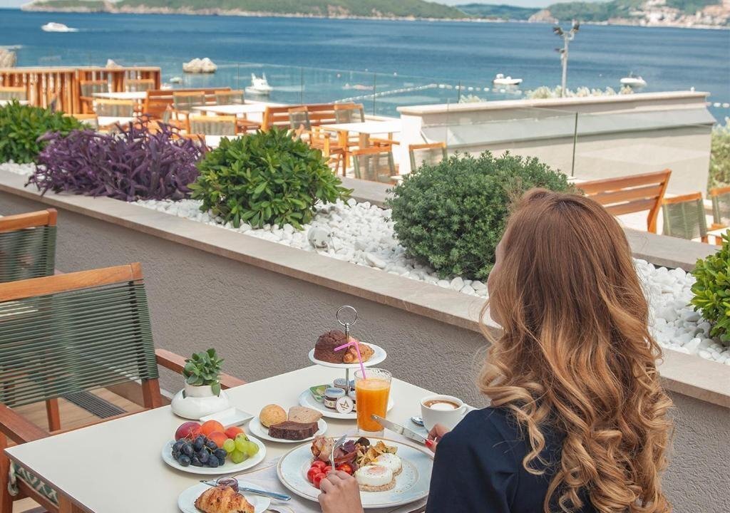 Фото Maestral Resort & Casino 5*