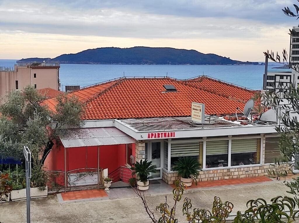 Готель Garni Hotel Aleksandra T 3*