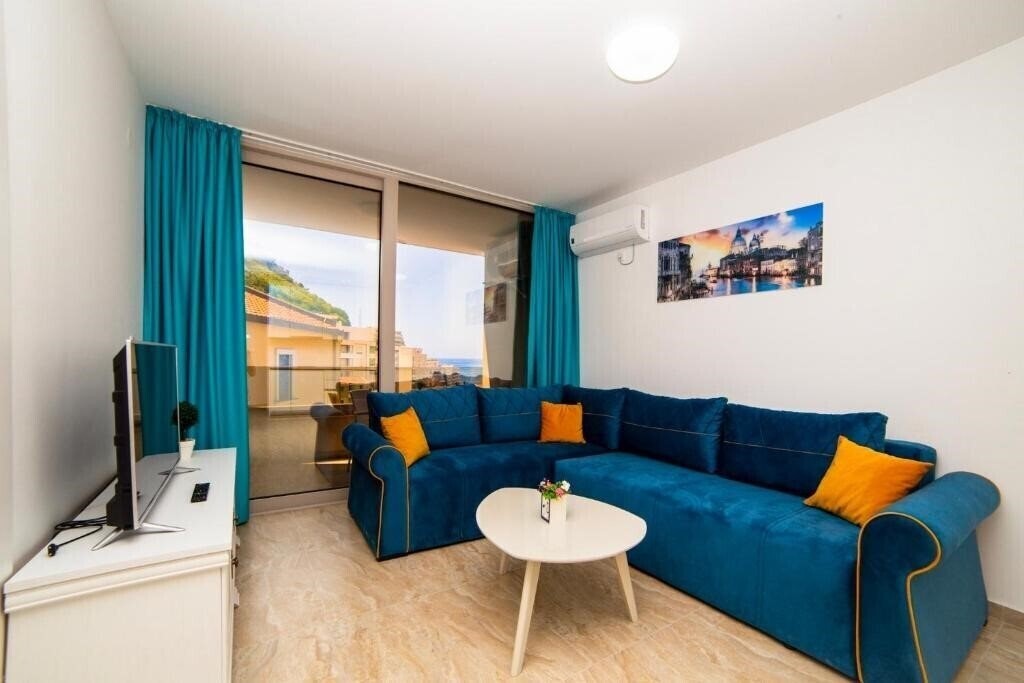 Картинка Apartments Obala Aura 4*