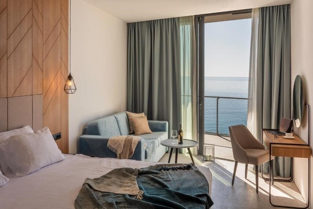 Фото Ponta Plaza Hotel & SPA 4*