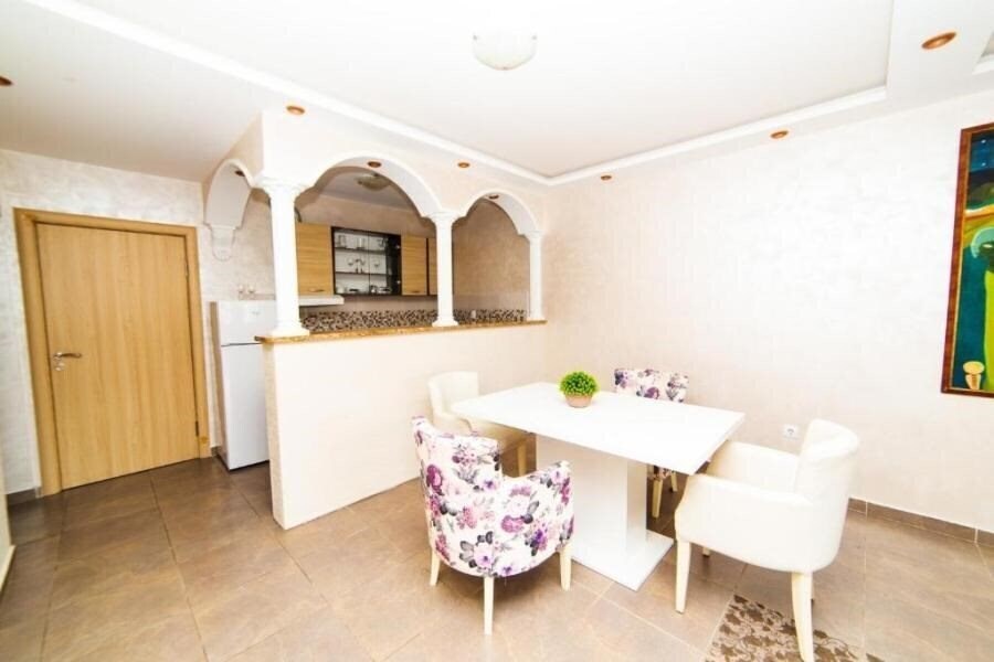 Картинка Hotel Obala Family Apartment 3*