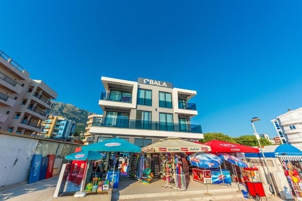 Отель Hotel Obala Family Apartment 3*