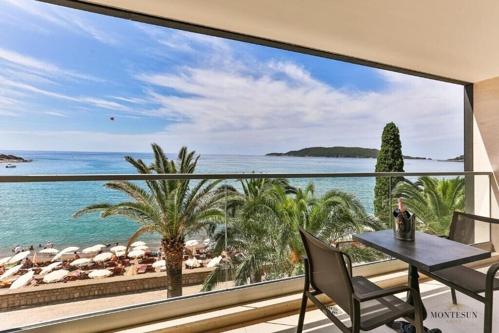 Фотография Montesun Raf Apartments 4*