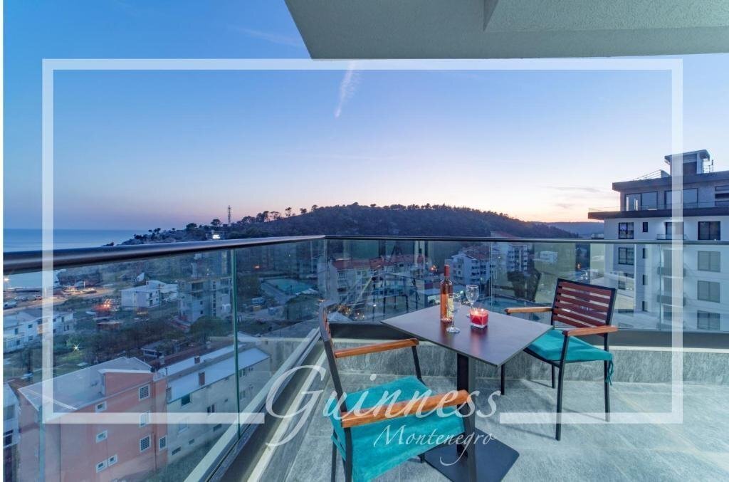 Фотографія Guinness Hotel 4*