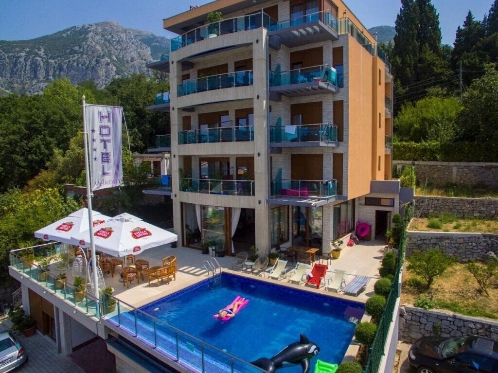 Фотографія Hotel Velkom 4*