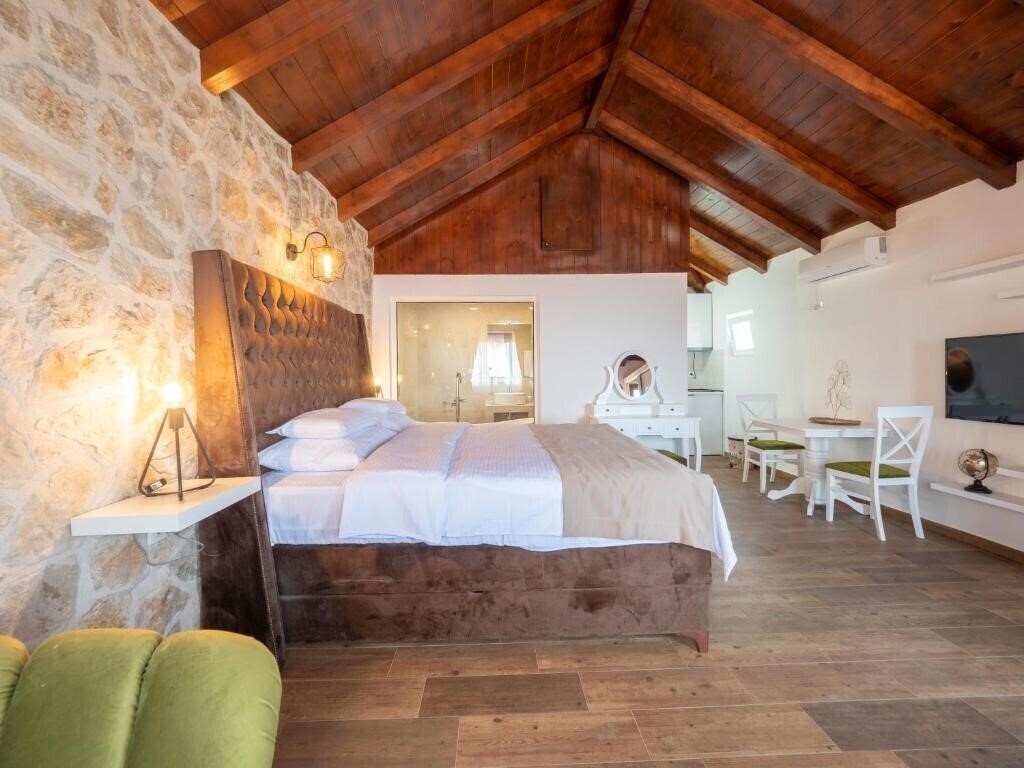 Фото Harmonia Bungalows & Pool 3*