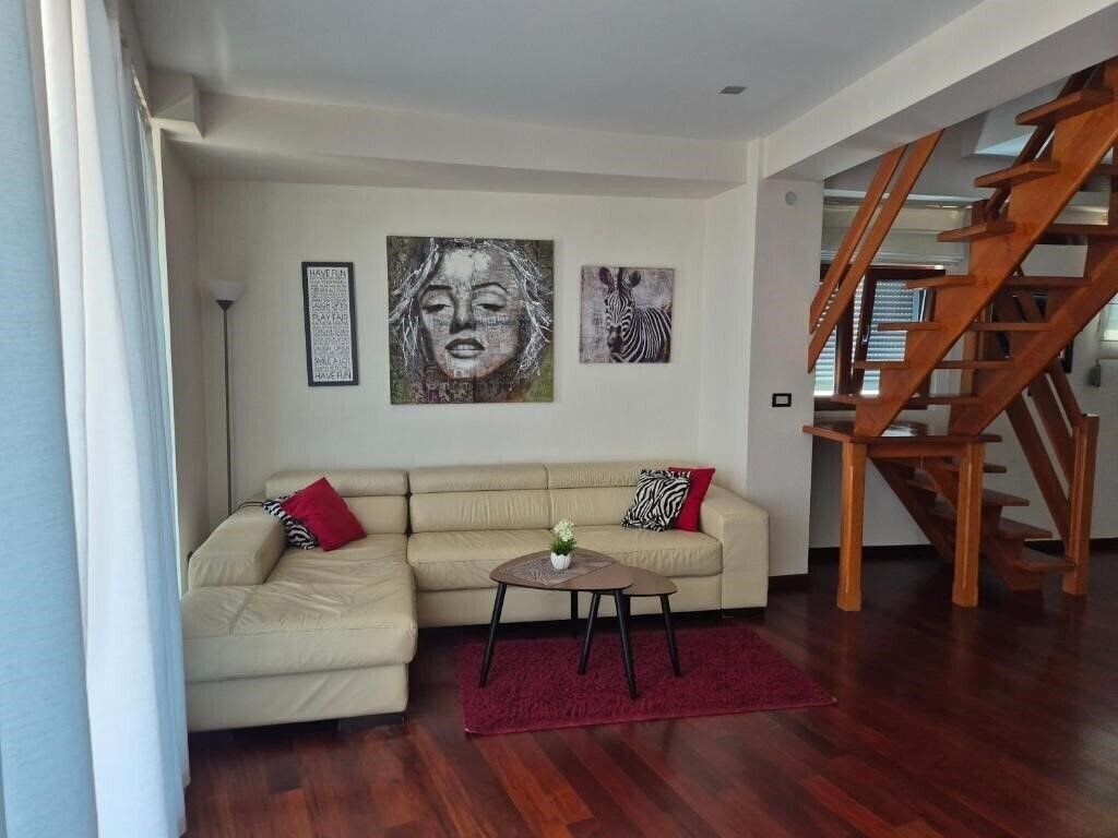 Картинка Rino Lux Apartments 4*