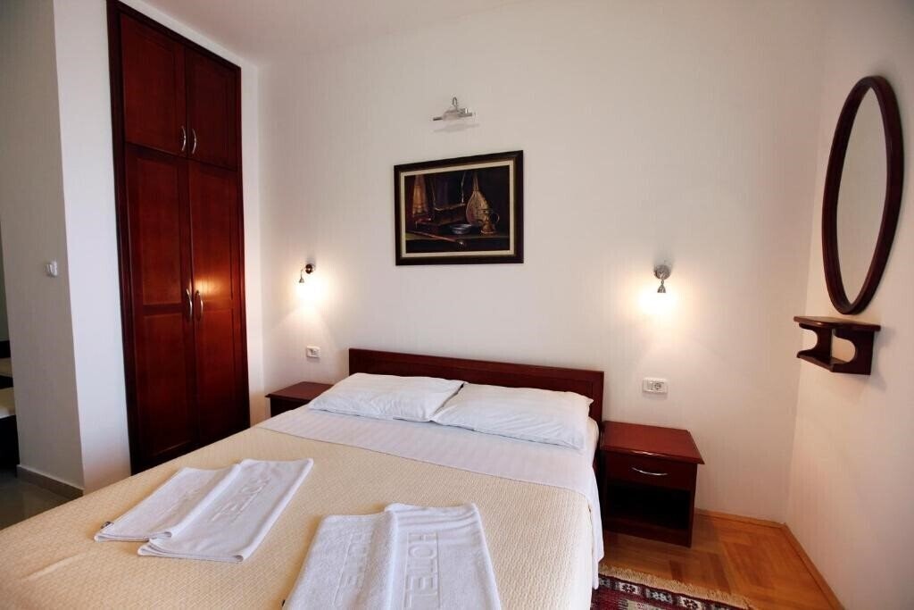Готель Baron Sveti Stefan Apartment 3*