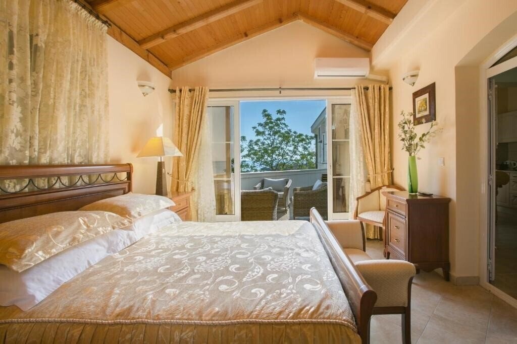 Фото Royal Holiday 5*