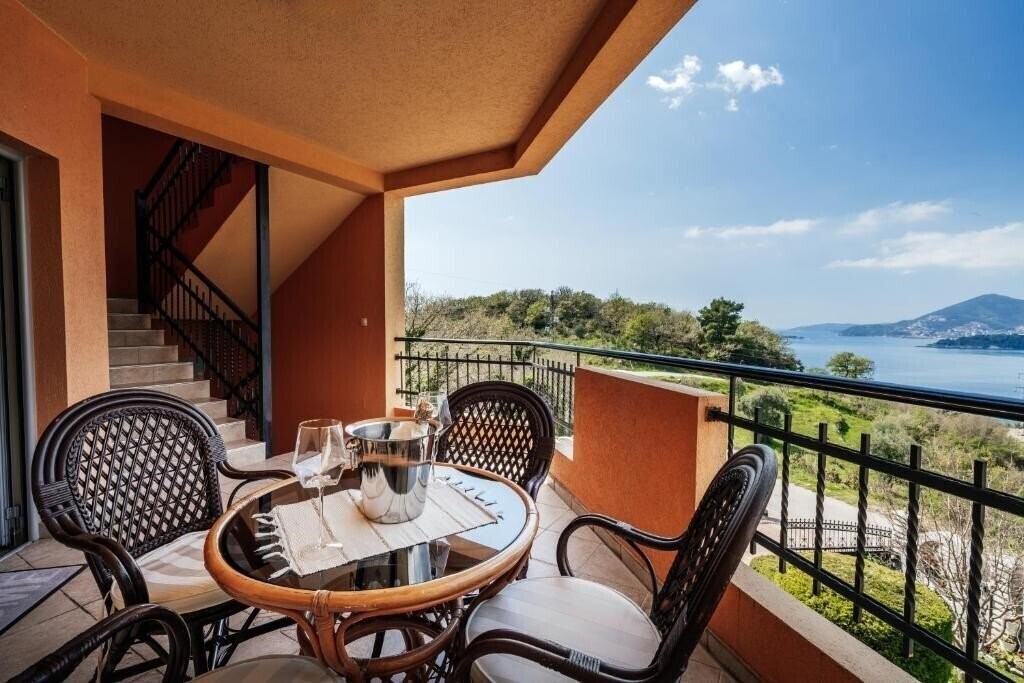 Картинка Apartments Radevic 4*